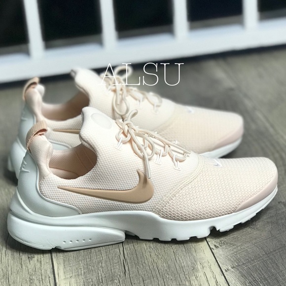 NWT Nike Presto Fly Guava Iced WMNS AUTHENTIC - Picture 5 of 7
